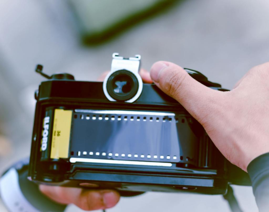 Kleinbild Kamera mit Film